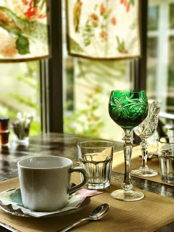 B&B Villa Du Roc Fleuri Cannes Alojamento de Acomodação e Pequeno-almoço